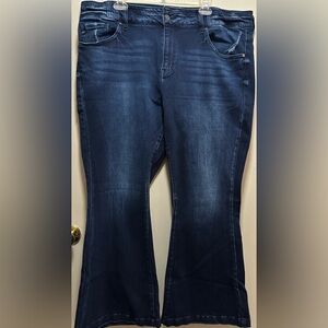 Kancan Exclusively for Maurices High-Waisted Flare Bootcut Jeans Dark Wash+size